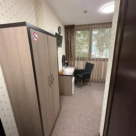 аврора 2* Хасково