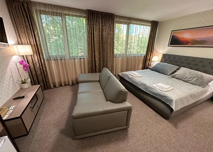 Hotell аврора 2*